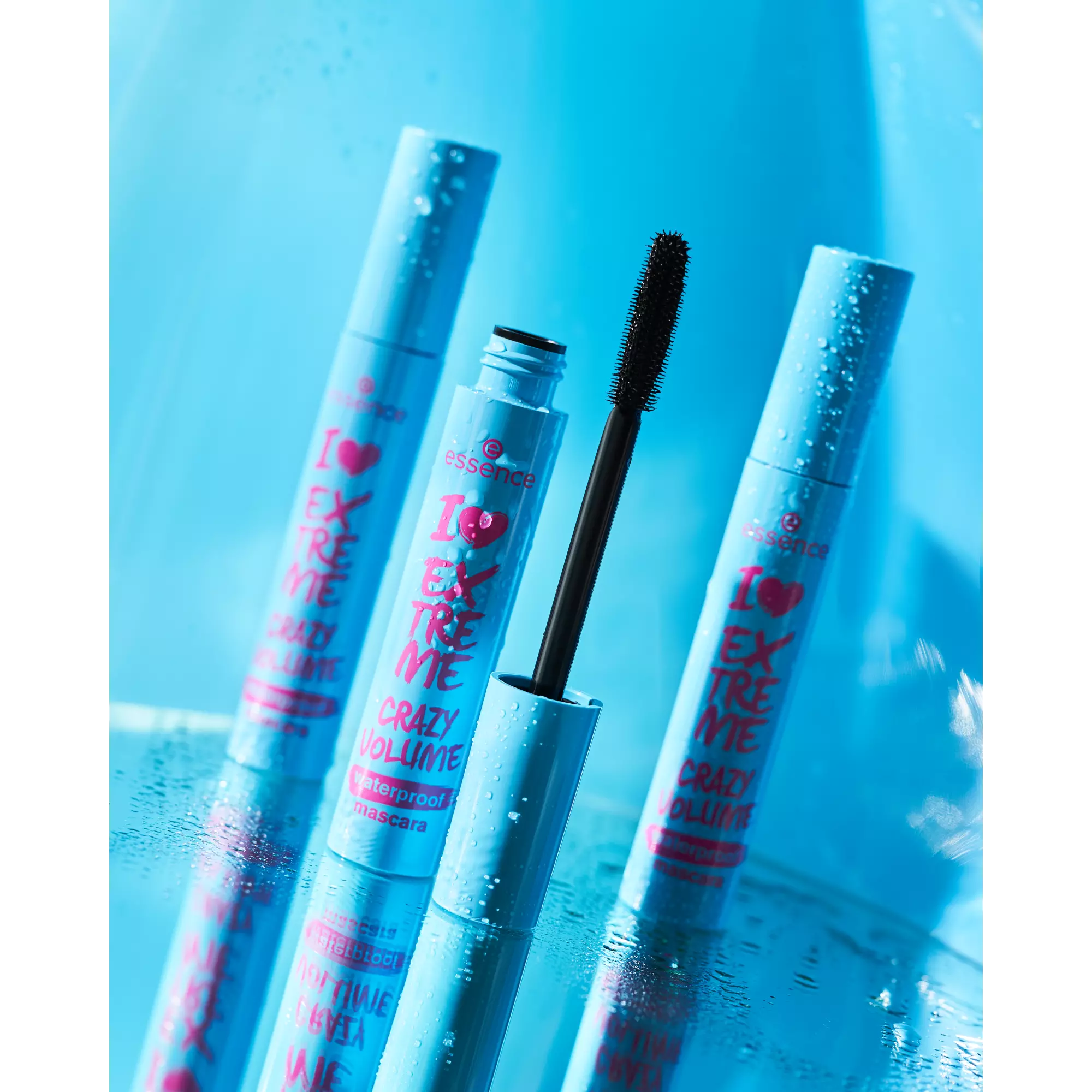 ESSENCE I LOVE EXTREME CRAZY VOLUME mascara waterproof