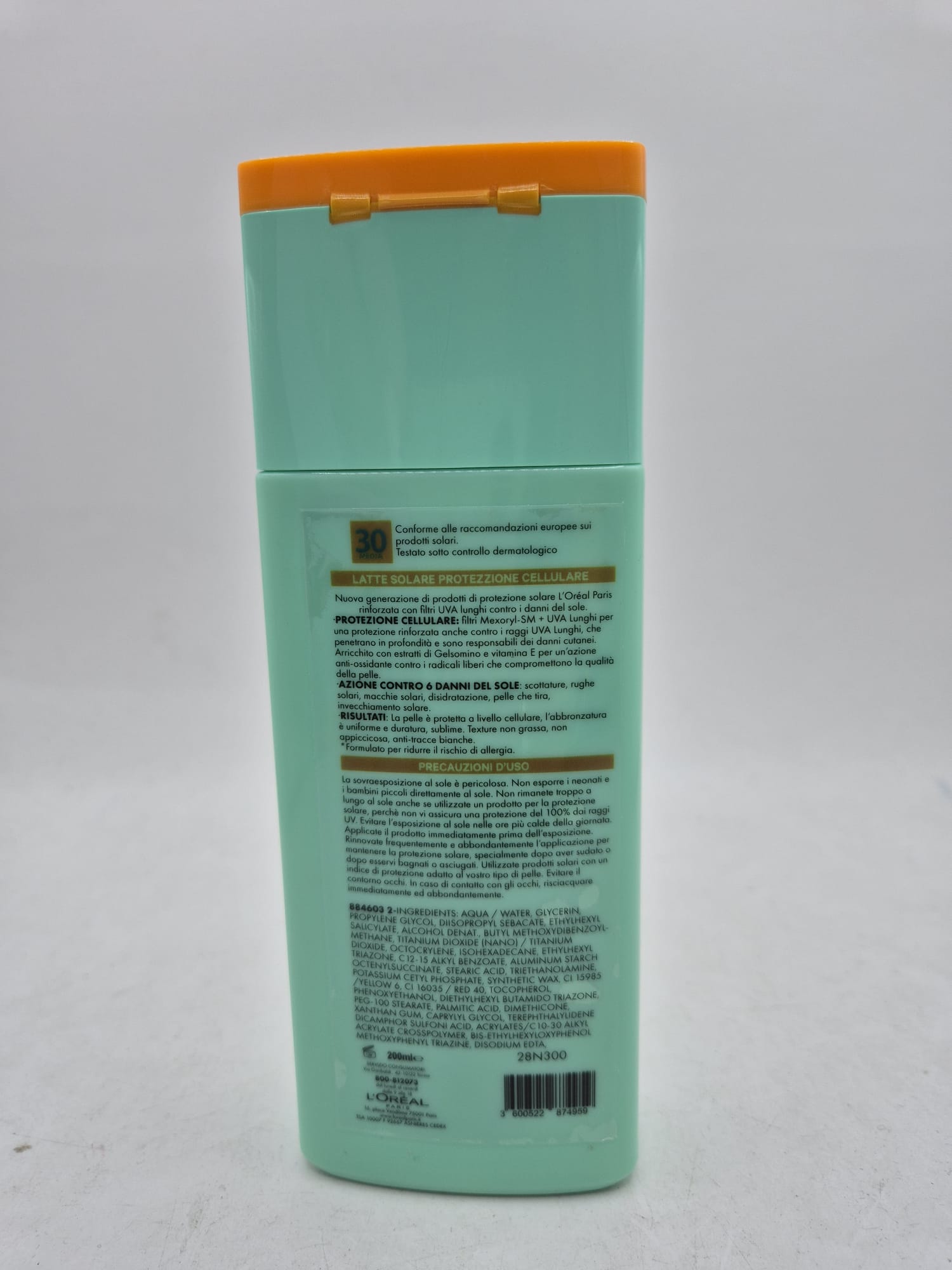 L'Oreal Paris Sublime Sun Latte Solare Protezione Alta SPF 30 Effetto Invisibile 200 Ml