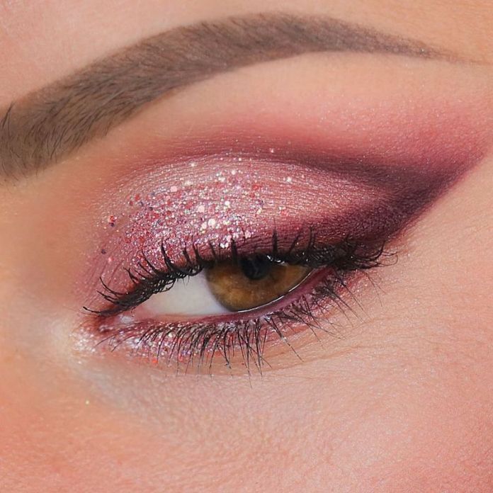 ASTRA TEMPTATION PALETTE - Palette Ombretto 12 Colori CHERRY TEMPTATION