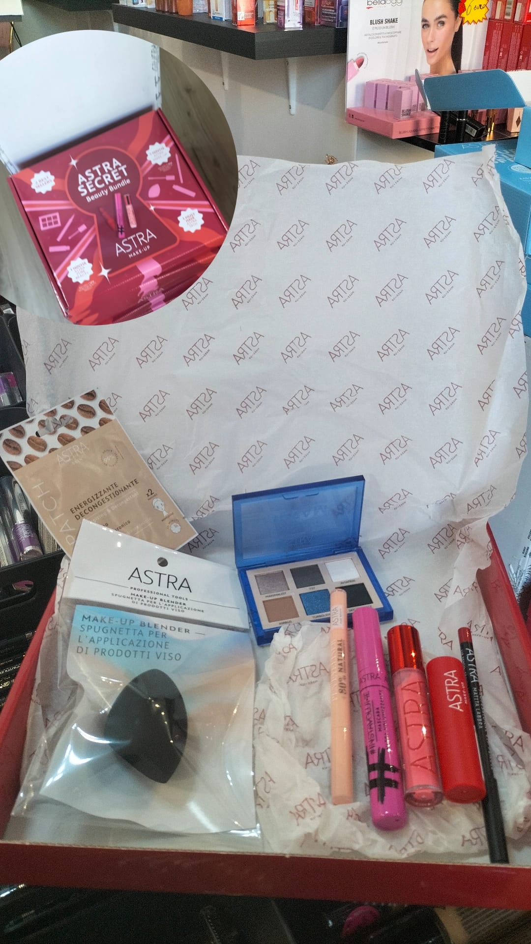 Secret Beauty Bundle – Box Make-Up Edizione Limitata con 8 Prodotti Must-Have
